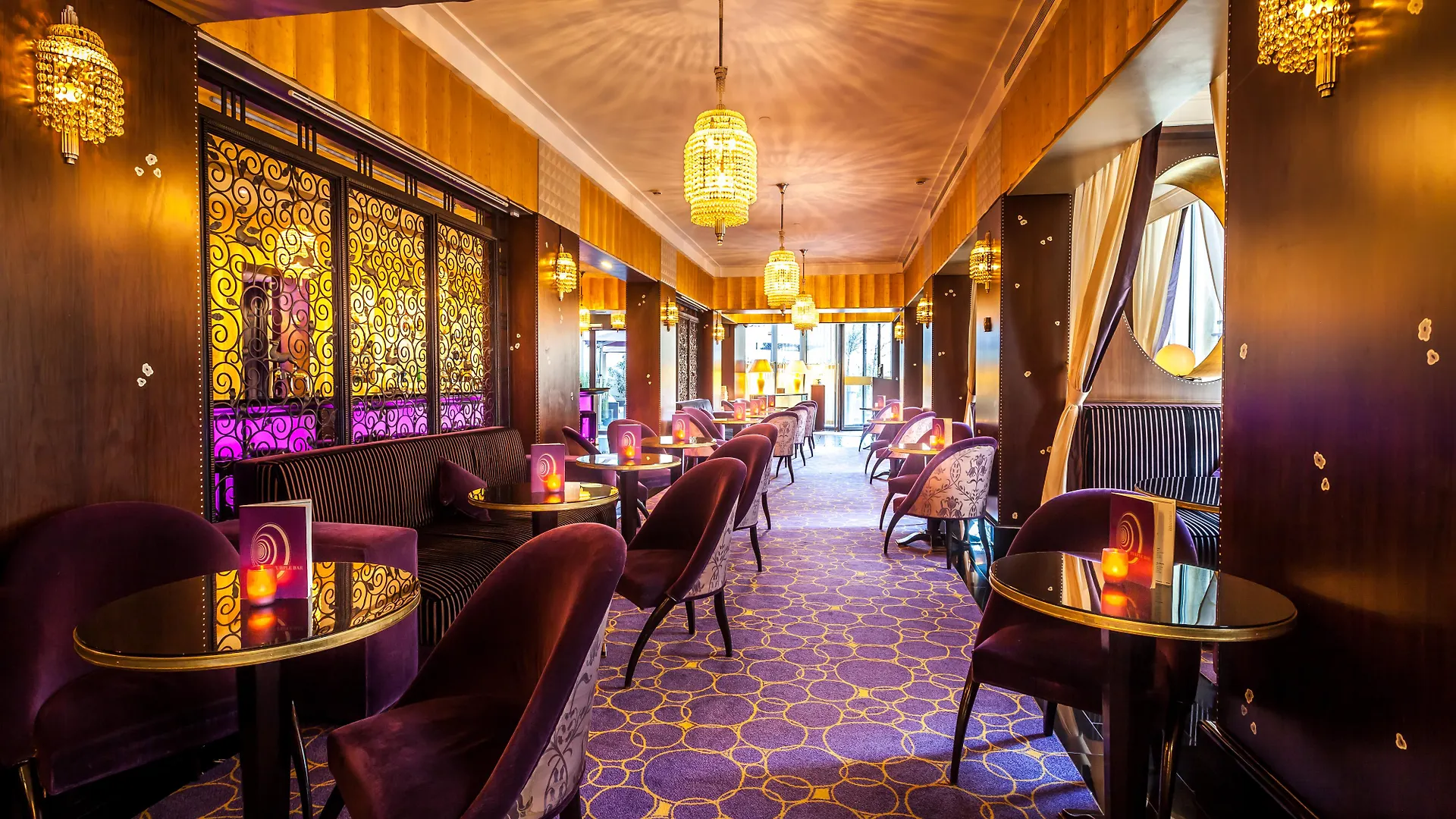 Du Collectionneur Hotel 5*