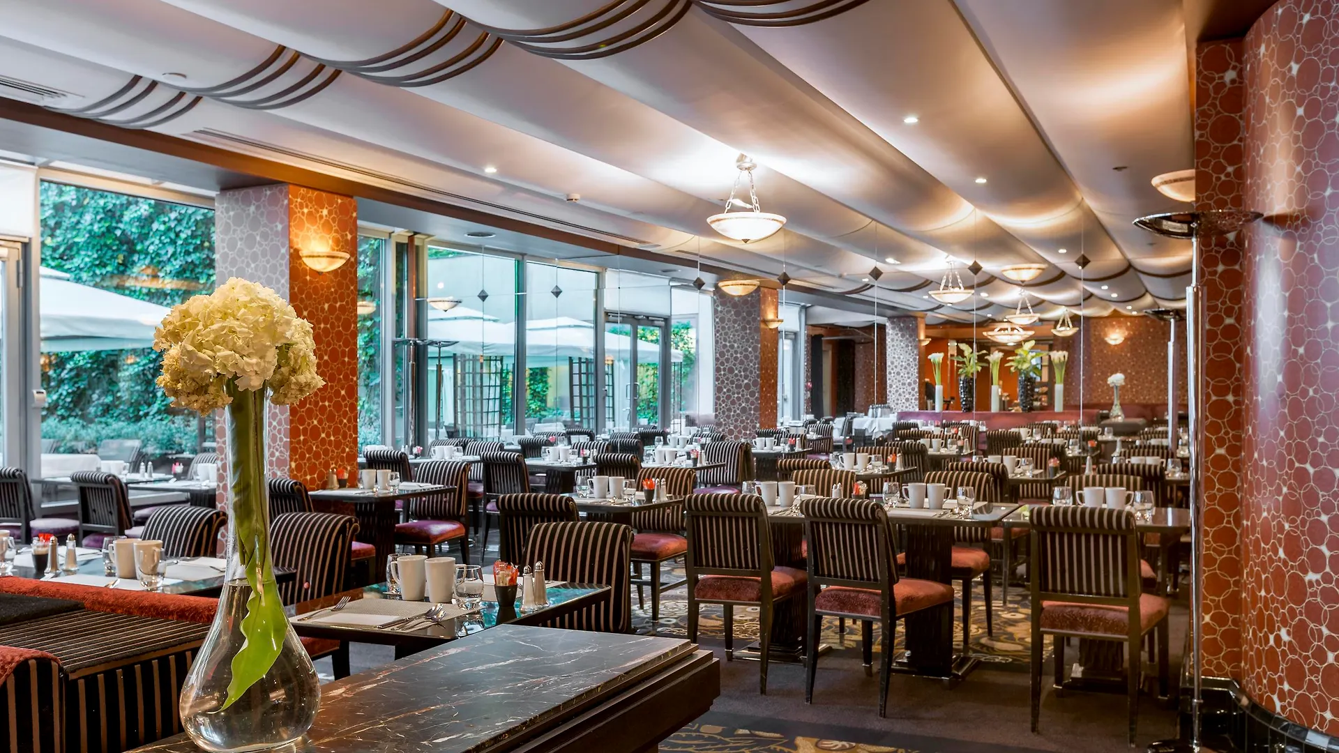 L'hotel Du Collectionneur מלון 5*