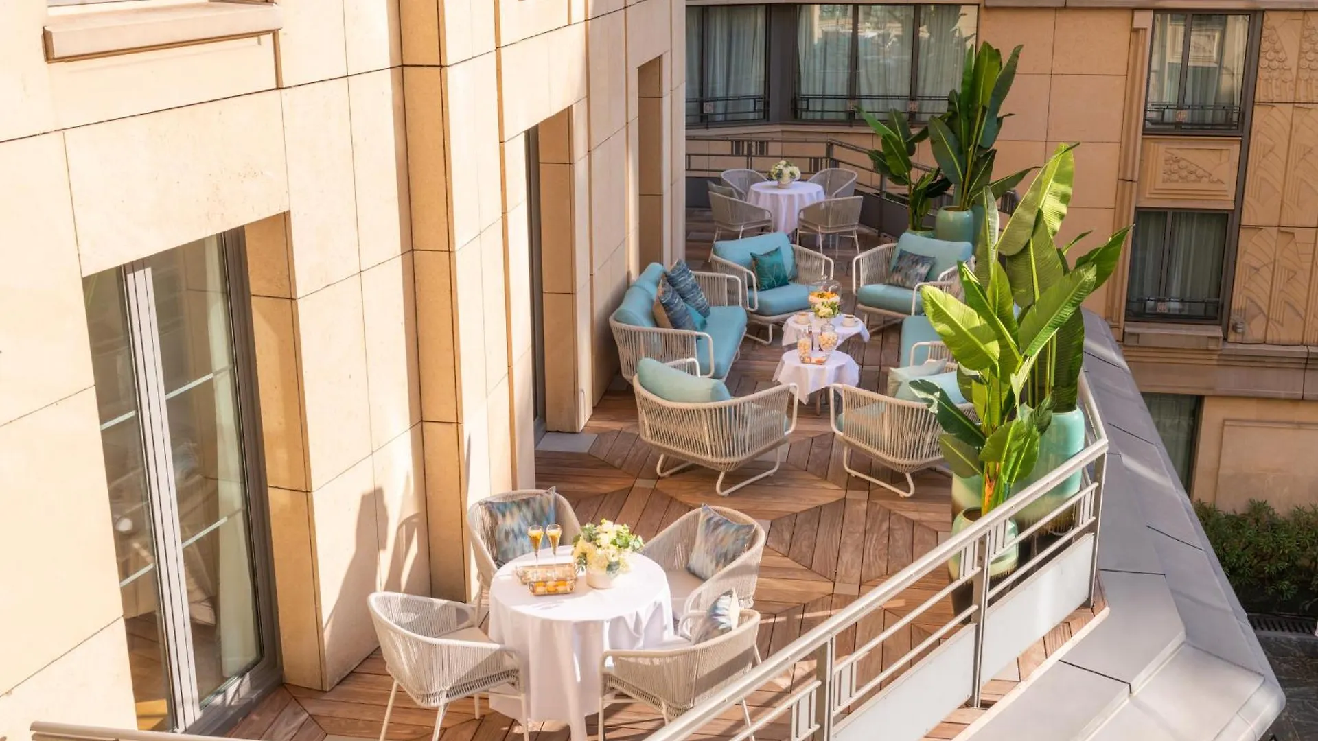 מלון L'hotel Du Collectionneur