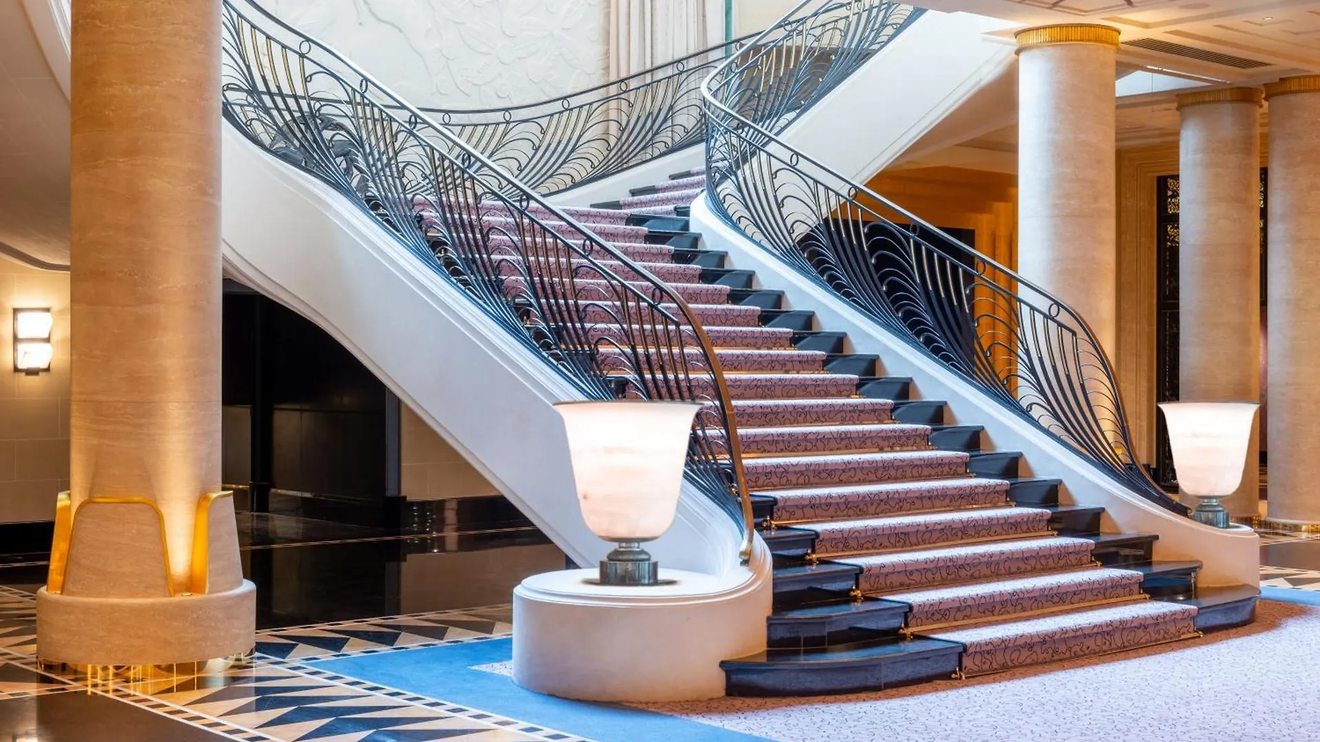 L'hotel Du Collectionneur 5*