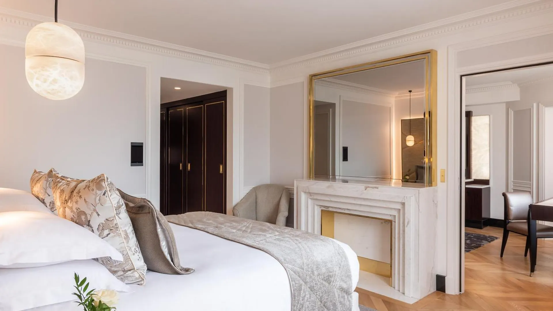 L'hotel Du Collectionneur מלון פריז